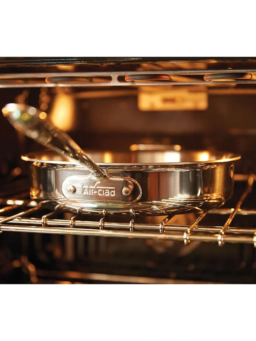 All-Clad D3 Stainless 4 Qt. Weeknight Pan with Lid BNIB